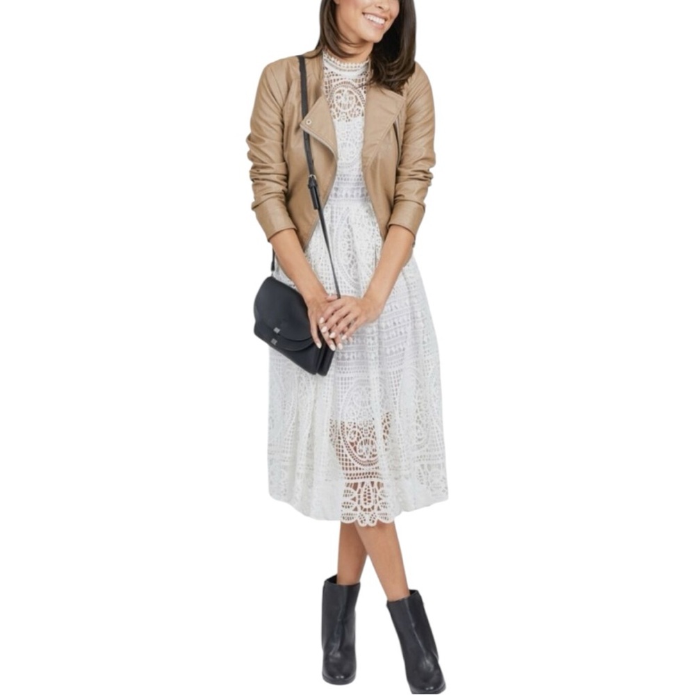 Olivia Culpo x Le Tote White Medallion Lace High Neck Midi Dress size Large - Picture 2 of 13